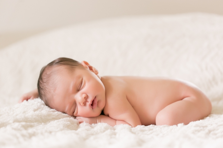 minneapolis-newborn-photographer